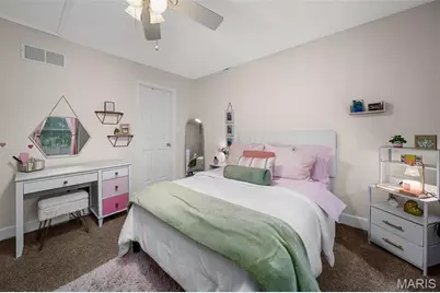 156 Old Williamsburg Parkway, Wentzville, MO 63385 - Photo 24