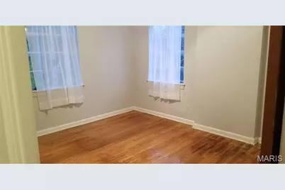 6914 Willow Wood Drive, Saint Louis, MO 63121 - Photo 12