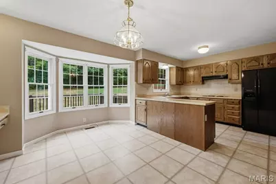 176 Spring Oaks Drive, Ballwin, MO 63011 - Photo 16