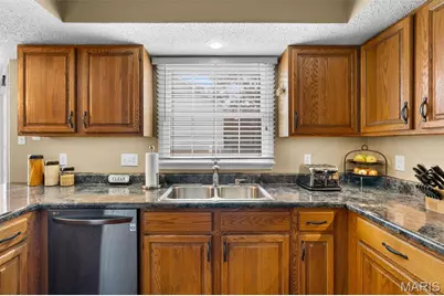 212 Carriage Court, Washington, MO 63090 - Photo 10