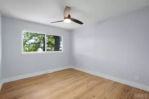3216 Yorkchester Dr, Saint Louis, MO 63129 - Photo 18