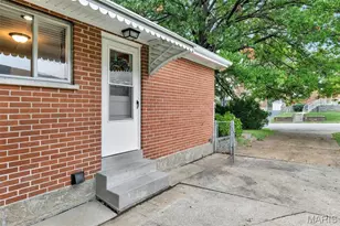 701 Ave H, Saint Louis, MO 63125 - Photo 28