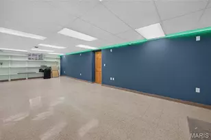 9015 Gravois Rd, Affton, MO 63123 - Photo 34