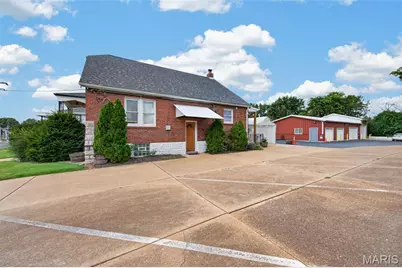 9015 Gravois Road, Affton, MO 63123 - Photo 74
