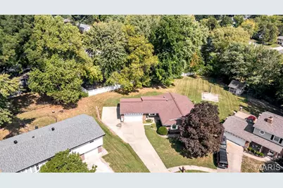 6 Cambridge Court, Saint Charles, MO 63301 - Photo 4