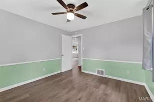 9016 Bessemer Ave, Berkeley, MO 63134 - Photo 14