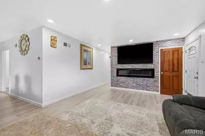 3927 Trotwood Place, Saint Louis, MO 63125 - Photo 16
