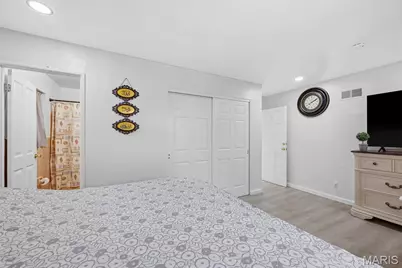3927 Trotwood Place, Saint Louis, MO 63125 - Photo 20