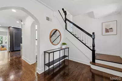 7747 Mohawk Place, Clayton, MO 63105 - Photo 6