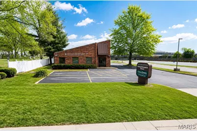 1120 Graham Road, Florissant, MO 63031 - Photo 1