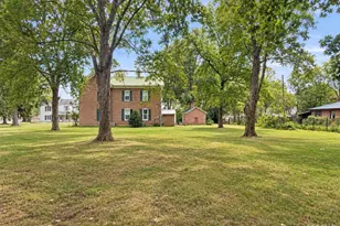 324 W Columbia St, Farmington, MO 63640 - Photo 4