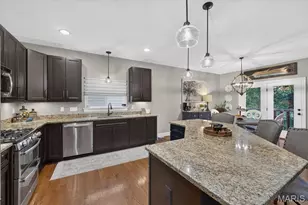 1302 Spring Lilly Dr, High Ridge, MO 63049 - Photo 16