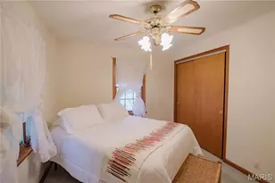 10441 Ewell Dr, Saint Louis, MO 63137 - Photo 12