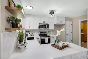 4731 McIlroy Dr, Mehlville, MO 63128 - Photo 10