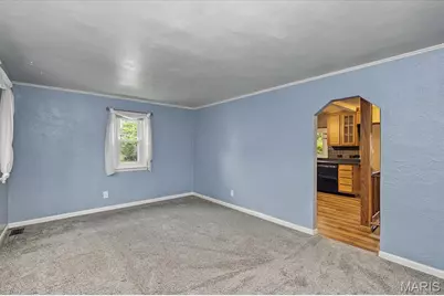 9617 Echo Lane, Overland, MO 63114 - Photo 8