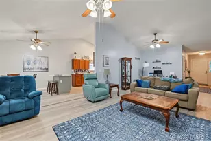 8 Soenker Cir, Saint Peters, MO 63376 - Photo 4