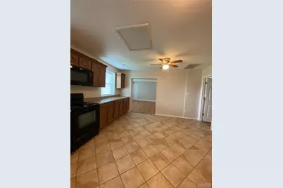 5466 Keller Road, Saint Louis, MO 63128 - Photo 6