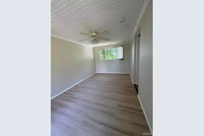 5466 Keller Road, Saint Louis, MO 63128 - Photo 12