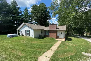 5466 Keller Rd, Saint Louis, MO 63128 - Photo 2