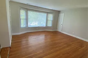 5466 Keller Rd, Saint Louis, MO 63128 - Photo 4