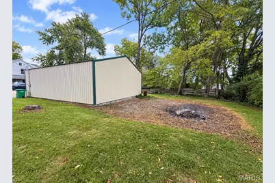 320 W Columbia Street, Farmington, MO 63640 - Photo 8