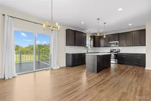 1045 Palisades Ln, Pacific, MO 63069 - Photo 2