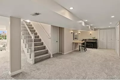10 Southridge Drive, Glendale, MO 63122 - Photo 32
