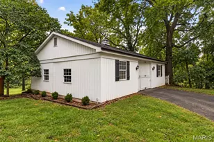 1821 Topping Rd, Saint Louis, MO 63131 - Photo 8