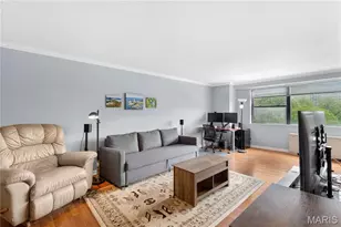 4466 W Pine Blvd, Saint Louis, MO 63108 - Photo 2