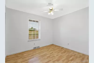 2434 Zagreb Road, Pacific, MO 63069 - Photo 16