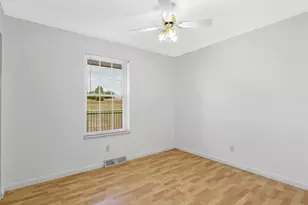 2434 Zagreb Rd, Pacific, MO 63069 - Photo 16