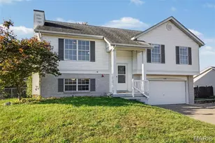 624 Longhorn Dr, O'Fallon, MO 63368 - Photo 2