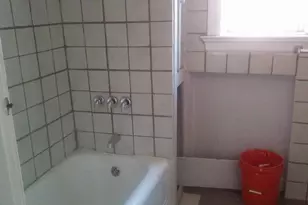 3237 Barrett St, Saint Louis, MO 63107 - Photo 28
