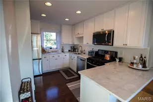979 Conestoga Dr, Manchester, MO 63021 - Photo 6