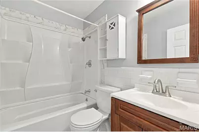 1940 Danelle Drive, Florissant, MO 63031 - Photo 14