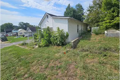 501 Nebraska Street, Louisiana, MO 63353 - Photo 2