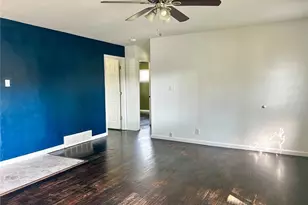 155 Martigney Dr, Saint Louis, MO 63129 - Photo 2