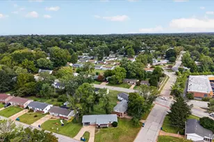 503 Holiday Ave, Hazelwood, MO 63042 - Photo 34