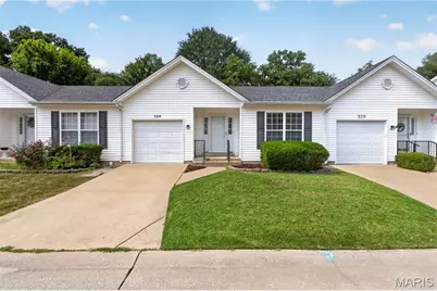 524 Pacific Estates Drive, Pacific, MO 63069 - Photo 1