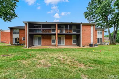 1953 Greenglen Drive #201, Kirkwood, MO 63122 - Photo 22