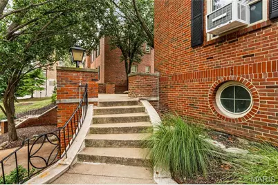 827 Westwood Drive #3E, Clayton, MO 63105 - Photo 2