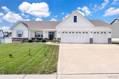 713 Galveston Court, Moscow Mills, MO 63362 - Photo 1
