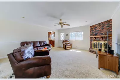4808 Towne South Road, Saint Louis, MO 63128 - Photo 10