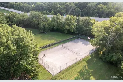 2020 Greenglen Drive, Saint Louis, MO 63122 - Photo 34