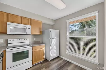 2020 Greenglen Drive, Saint Louis, MO 63122 - Photo 14