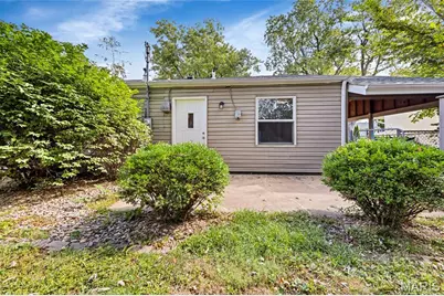 12157 Parkwood Place, Maryland Heights, MO 63043 - Photo 42
