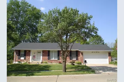 5535 Seagrave Court, Saint Louis, MO 63129 - Photo 1