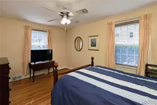 7932 Lafon Pl, University City, MO 63130 - Photo 10