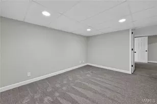 908 Des Peres Dr, Saint Louis, MO 63131 - Photo 34
