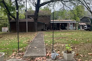 1109 Commercial St, Mineral Point, MO 63660 - Photo 56